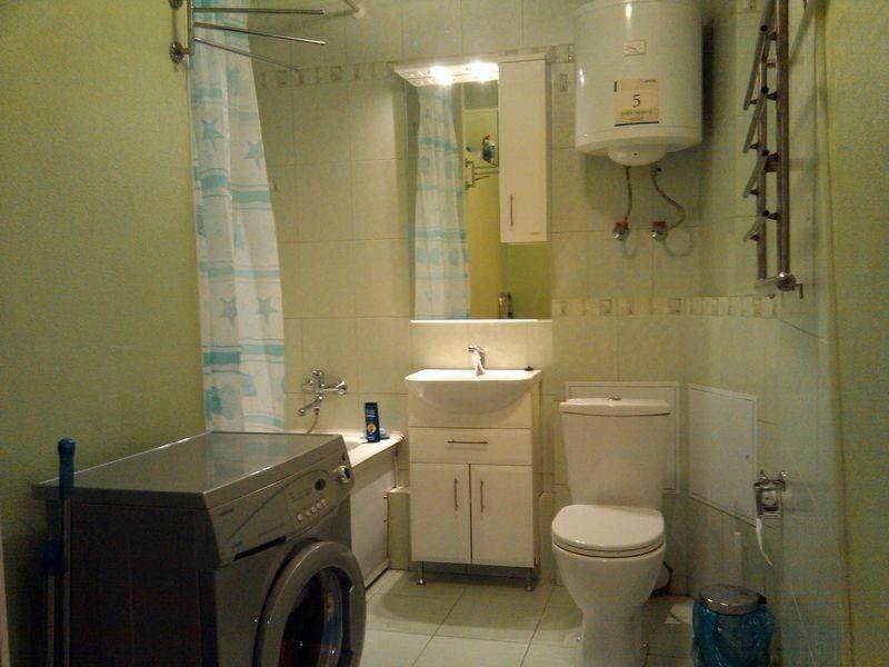 Two-Room Apartment Metro Levada Kharkiv Eksteriør bilde